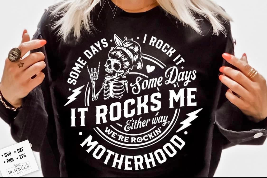 Motherhood rocks me design